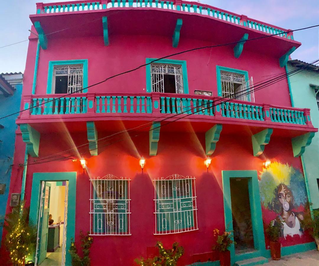 Cartagena La Buleka Hostel מראה חיצוני תמונה